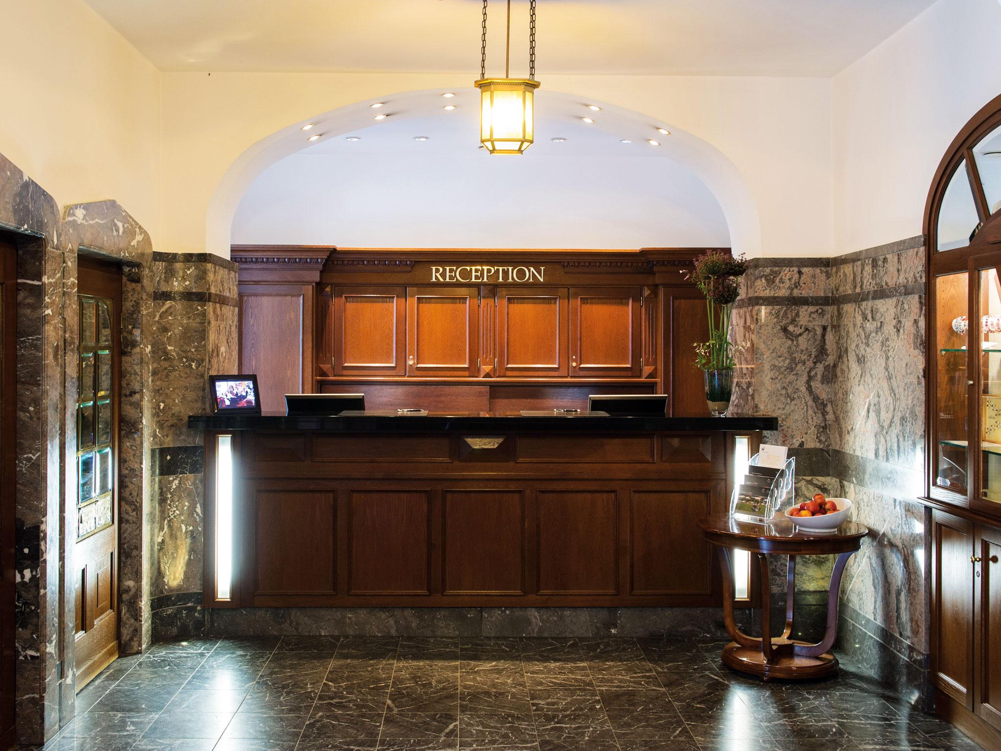 Falkenstein Grand, Autograph Collection Кёнигштайн  Экстерьер фото